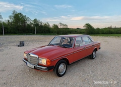 Bild des Angebotes Mercedes-Benz E 200 W123 200D