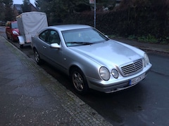 Bild des Angebotes Mercedes-Benz CLK 200 CLK-Klasse Coupe Sport
