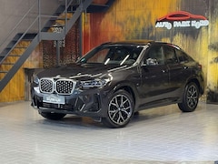 Bild des Angebotes BMW X4 xDrive 30i M Sport LASER~HEADUP~KAMERA360~H&K