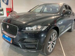 Bild des Angebotes Jaguar F-Pace F-PACE Portfolio AWD*KEYLESS*MEMORY*LEDER