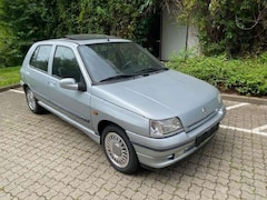 Renault Clio Renault Clio Baccara, Scheckheft, Erst 75.796 km,