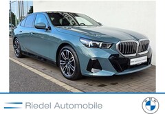 Bild des Angebotes BMW 520 i M Sportpaket*Komfortsitze*Pano*AHK*h/k*DA+*