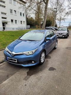 Bild des Angebotes Toyota Auris 1.8 VVT-i Hybrid Automatik Edition-S