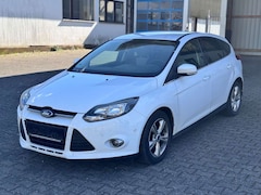 Bild des Angebotes Ford Focus Lim. Champions Edition