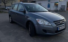 Bild des Angebotes Kia Ceed SW / cee'd SW 1.6 CRDi EX