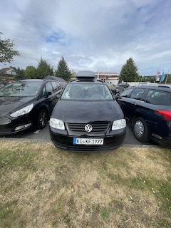 Bild des Angebotes VW Touran 1.6 FSI Highline