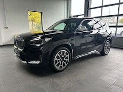 Bild des Angebotes BMW iX1 30 xDrive xLine  Leder_Panoramad_HarmanKard_Headup