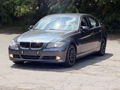 Bild des Angebotes BMW 325 325i