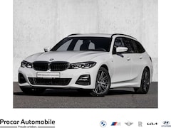 Bild des Angebotes BMW 330 d xDrive M SPORT+AHK+HiFi+SHZ+LC PROF