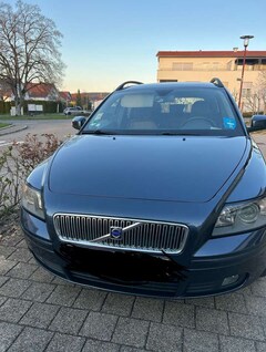 Bild des Angebotes Volvo V50 2.0D DPF Summum