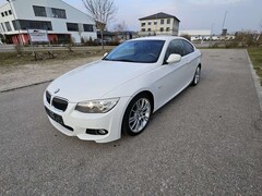 Bild des Angebotes BMW 325 Coupé M=Paket Orig. 62.000Km. 1.Hd. Handschaltgetr
