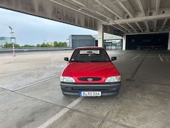 Ford Escort CL
