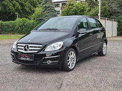 Bild des Angebotes Mercedes-Benz B 200 2.0 *wenig km* Automatik*