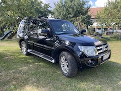 Bild des Angebotes Mitsubishi Pajero 3.2 DI-D Instyle (5-trg.) Ahk 3,5 t, Standheizung