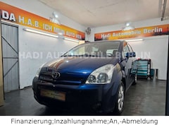 Bild des Angebotes Toyota Corolla Verso 1.8 Executive/Automatik/7 Sitzer
