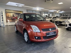 Bild des Angebotes Suzuki Swift 1.3 92PS Comfort 4x4 AHK SZH 4 SEASONS Com