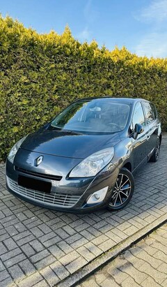 Bild des Angebotes Renault Grand Scenic dCi 130 FAP Start & Stop Bose Edition