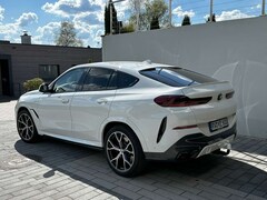 Bild des Angebotes BMW X6 M M50i