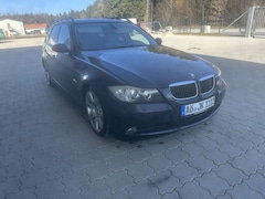 BMW 320 320d DPF Touring