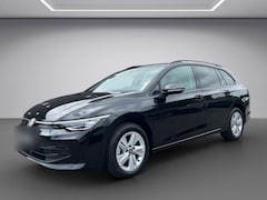 Bild des Angebotes VW Golf VIII Variant Life 1.5 l eTSI DSG