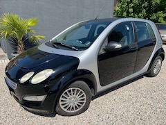 Bild des Angebotes smart forFour Basis 1.3 * Kundenauftrag * AHK *