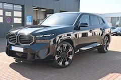 Bild des Angebotes BMW XM *B&W*MASS*LUFT*23"AHK*ACC*NAV*MIETKAUF