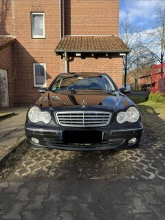 Bild des Angebotes Mercedes-Benz C 230 7G-TRONIC Elegance