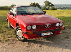Alfa Romeo GTV 2.5