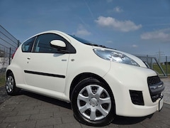 Bild des Angebotes Peugeot 107 Urban Style Millesim 200 Kfz-Str nur 20,-Jah
