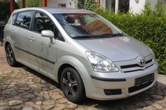 Bild des Angebotes Toyota Corolla Verso 1.8 Luna