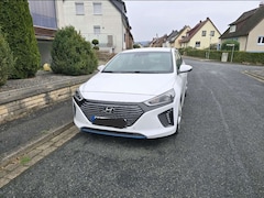 Bild des Angebotes Hyundai IONIQ Hybrid 1.6 GDI Premium 8fach Bereifung
