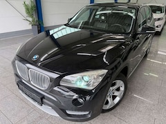 Bild des Angebotes BMW X1 18 d sDrive*AUTOM*X-LINE*BI-XEN*NAVI*PDC*TEMP