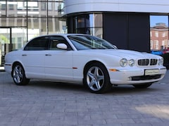 Bild des Angebotes Jaguar XJ8 X350 Saloon Longwheelbase 4.2 V8