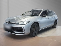Bild des Angebotes VW Passat Variant 1.5 eHybrid DSG R-Line Pano