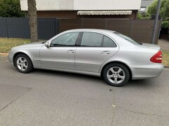 Bild des Angebotes Mercedes-Benz E 200 E 200 Kompressor NGT Automatik Elegance