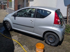 Bild des Angebotes Peugeot 107 107 70 Petit Filou