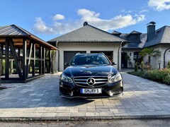 Bild des Angebotes Mercedes-Benz E 300 T-Modell AMG-Line Navi Kamera Leder  Laser