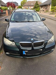 Bild des Angebotes BMW 325 325i Touring
