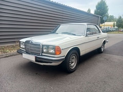 Mercedes-Benz 280 CE  W123 Coupe Schiebedach