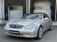 Bild des Angebotes Mercedes-Benz CLK 240 Avantgarde Navi Leder Sitzheizung 2xPDC