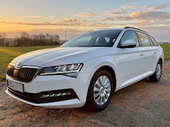 Bild des Angebotes Skoda Superb Superb Combi 2.0 TDI Active