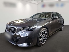 Bild des Angebotes BMW i5 eDrive40 M-Sport*AHK*Bowers&Wilkins*Panoramadach*D