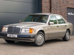 Bild des Angebotes Mercedes-Benz 230 E W124, Automatik, H-Zulassung, Scheckheft