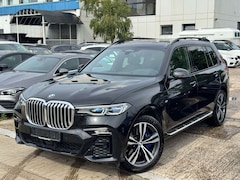 Bild des Angebotes BMW X7 xDrive 30 d M Sport/SkyLounge/SoftClose/Laser