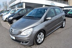 Bild des Angebotes Mercedes-Benz B 200 CDI *AUTOMATIK*SITZHEIZUNG*PANORAMA*1.HAND