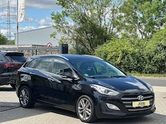 Bild des Angebotes Hyundai i30 cw blue Premium