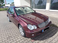 Bild des Angebotes Mercedes-Benz C 350 7G-TRONIC Elegance 2.Hd Rentner TÜV 114 tkm orig.