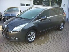 Bild des Angebotes Peugeot 5008 *1,6TPH*Xenon*Top