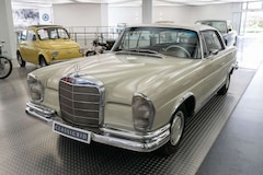 Bild des Angebotes Mercedes-Benz 220