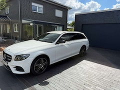 Bild des Angebotes Mercedes-Benz E 350 d T 9G-TRONIC AMG Line